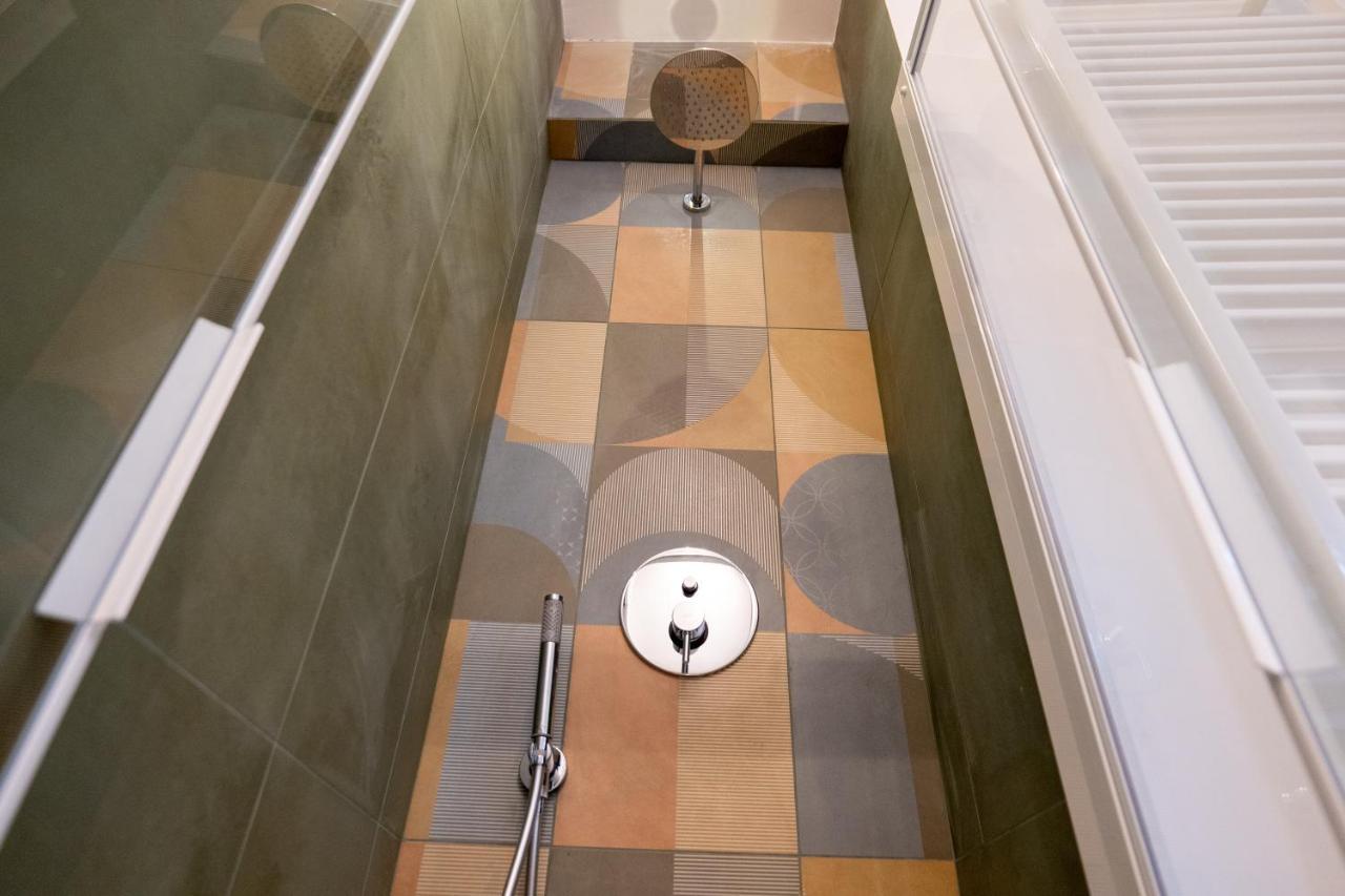 Relais Palazzo Olimpia - Corso Vittorio Emanuele Apartman Salerno Kültér fotó