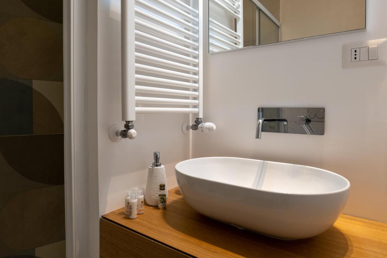 Relais Palazzo Olimpia - Corso Vittorio Emanuele Apartman Salerno Kültér fotó
