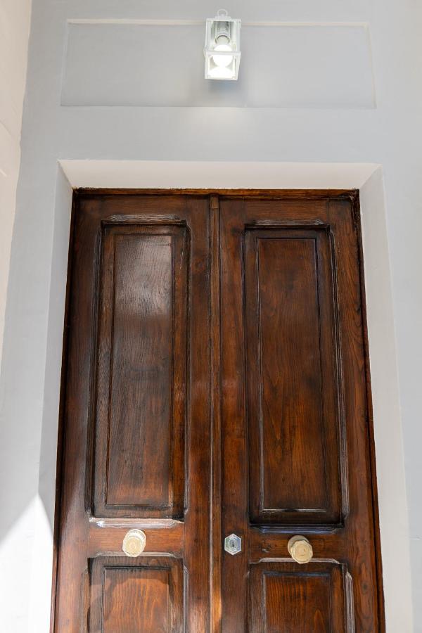 Relais Palazzo Olimpia - Corso Vittorio Emanuele Apartman Salerno Kültér fotó
